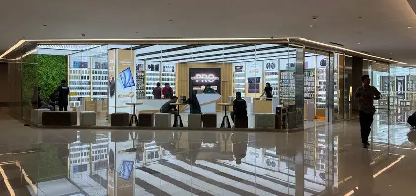 Centrepoint Shopping Mall