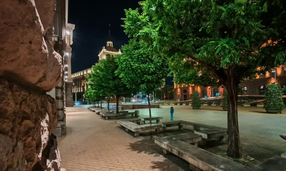 honor 400 pro low light image