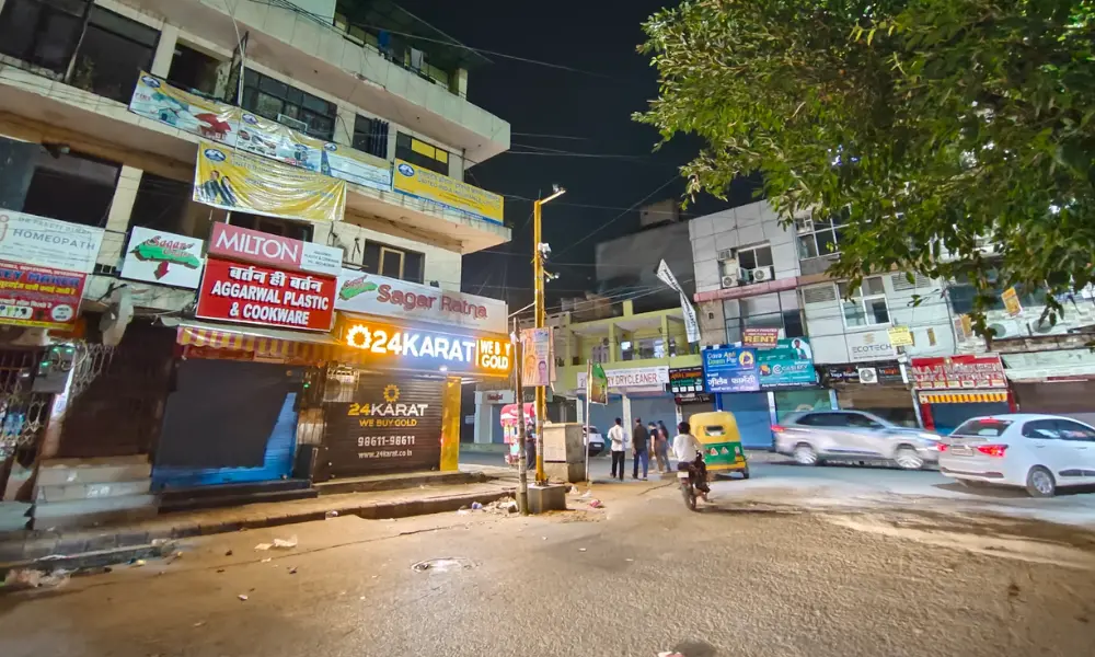 iqoo neo 10 low light image