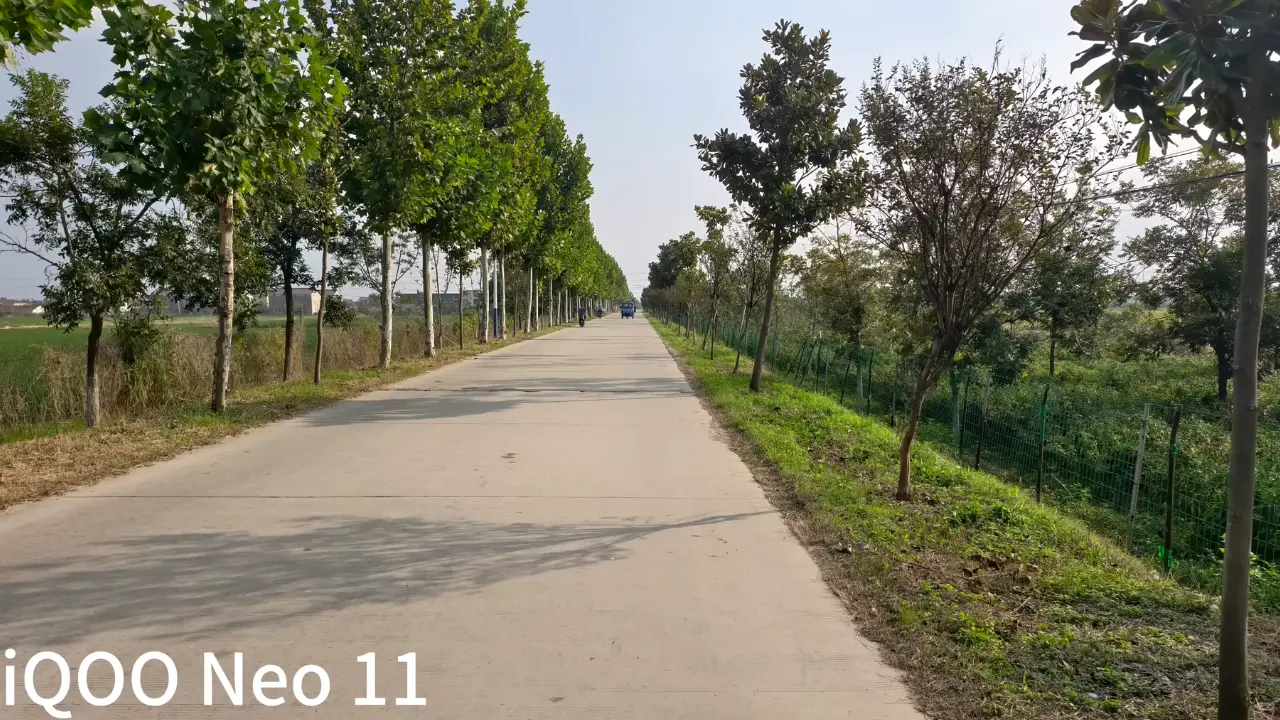 iqoo neo11 day light image