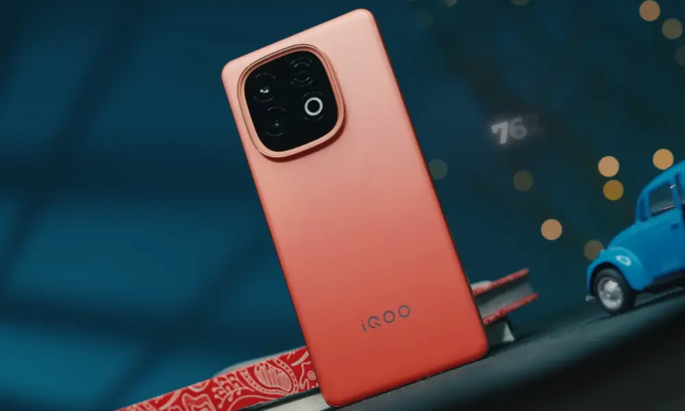 Iqoo z10 turbo drsign build image