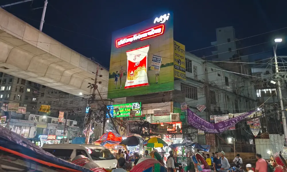iqoo z10 turbo low light image