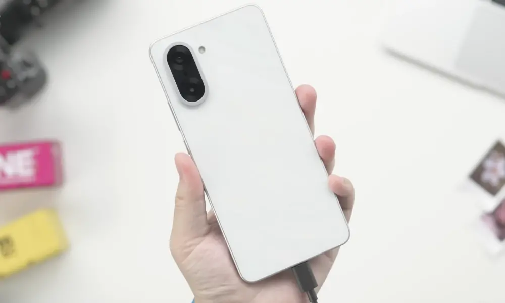 oneplus ace 5 racing battery charger image