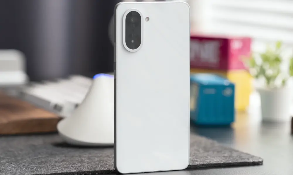 oneplus ace 5 racing design build image