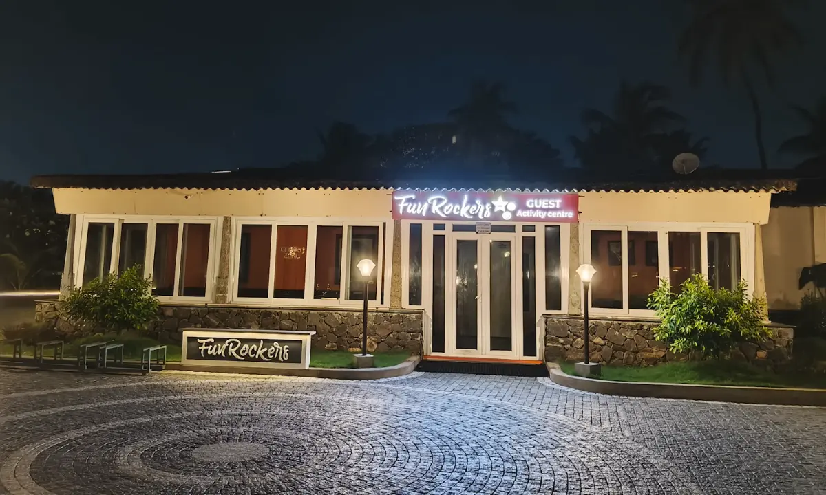 Oppo f31 pro lowlight image