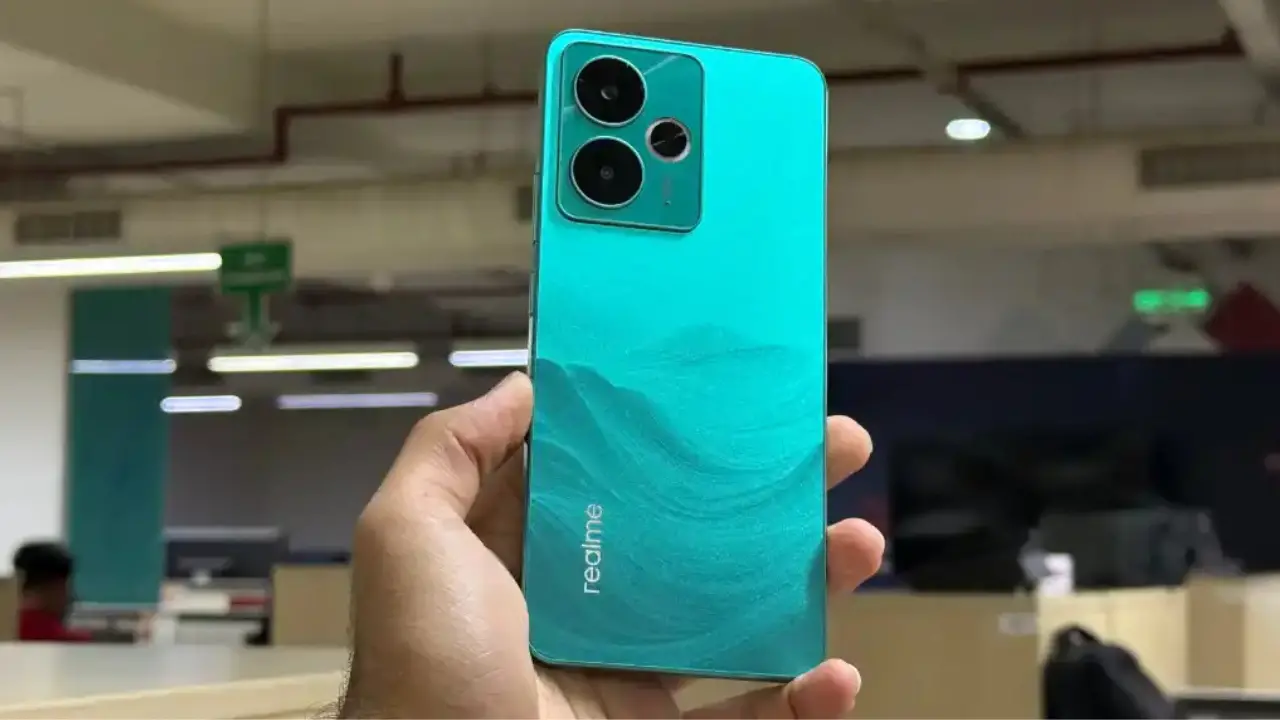 realme 14t specefication image