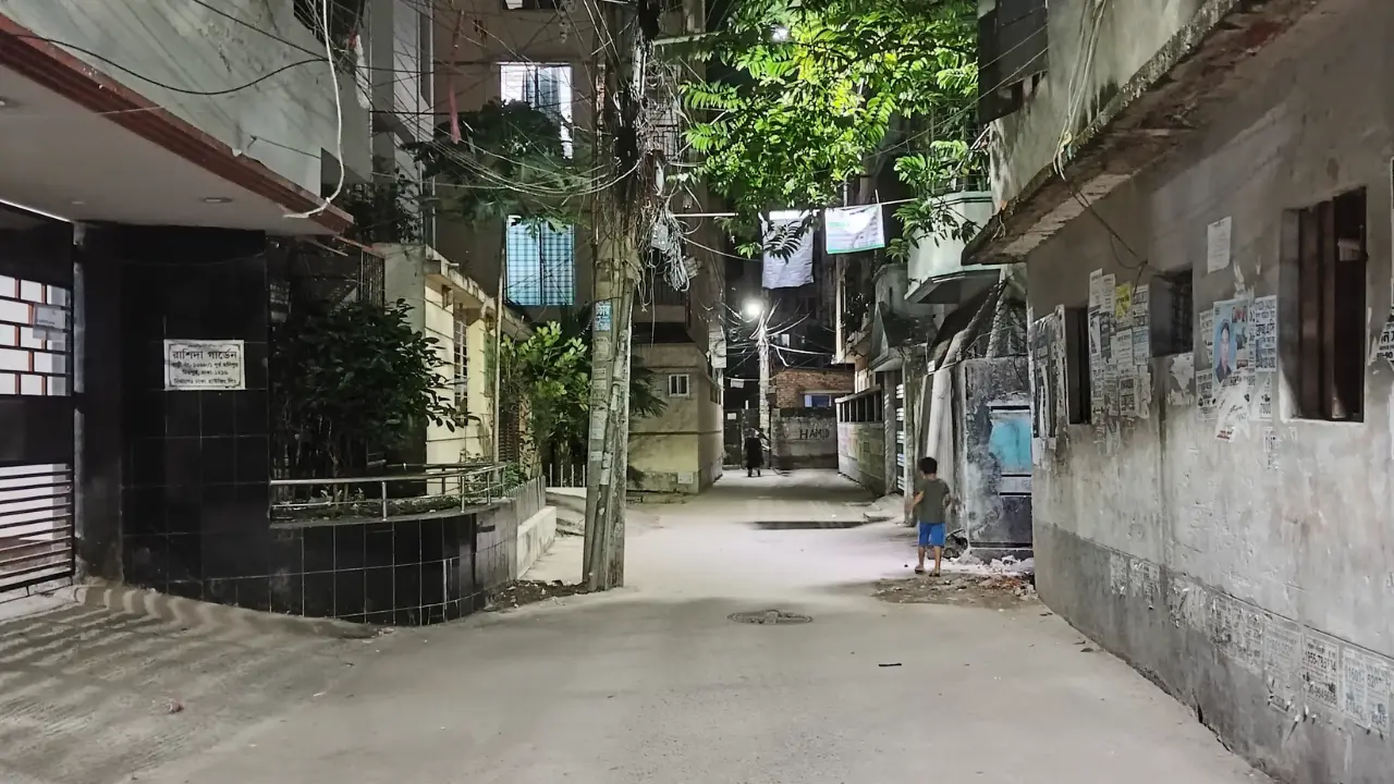 realme c85 pro low light image
