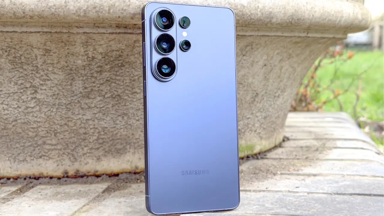 samsung galaxy s26 ultra design build image