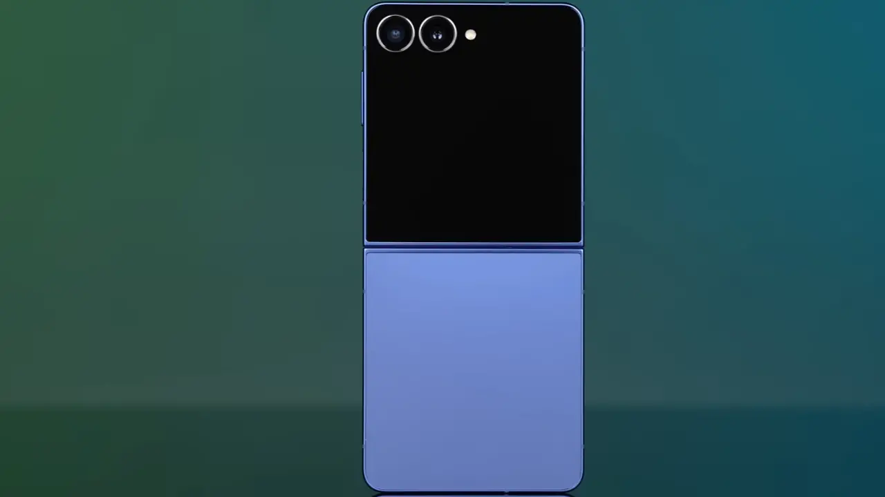 Samsung galaxy z flip7 design build quality image