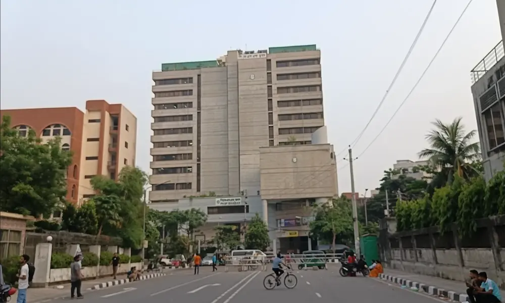 tecno camon 40 pro day light image