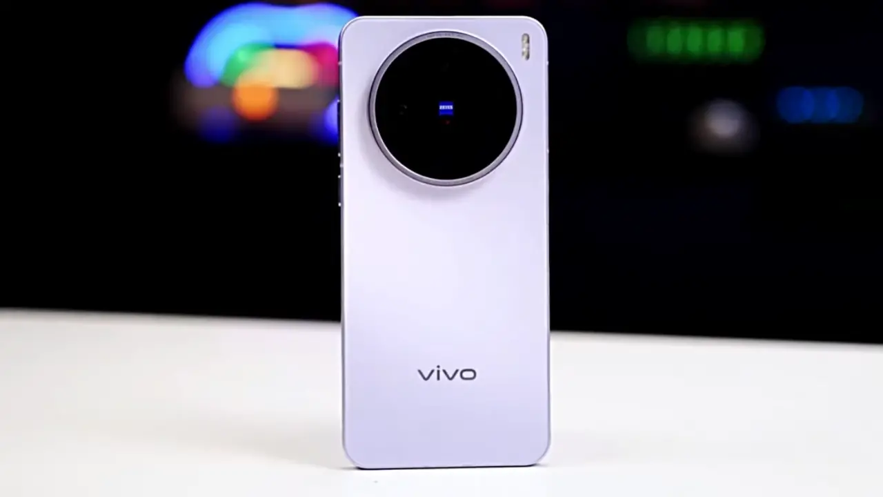Vivo x200s design build quality image