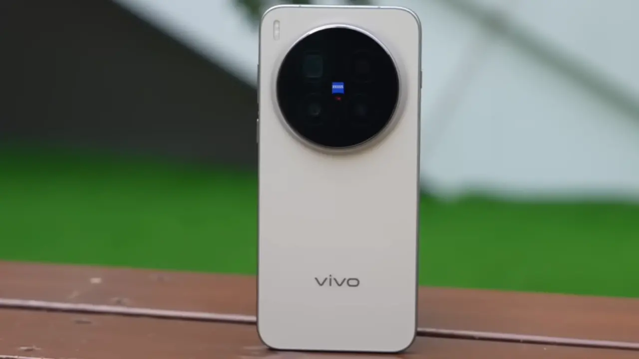 vivo x300 pro design build image