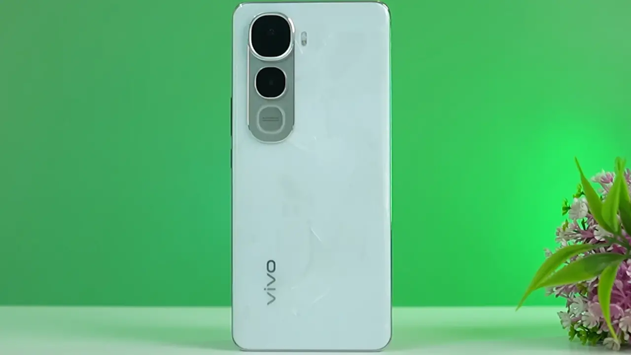 vivo y400 pro design build image