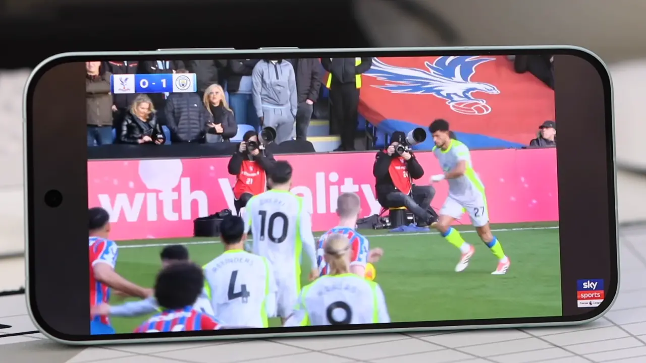 xiaomi poco f8 pro display image