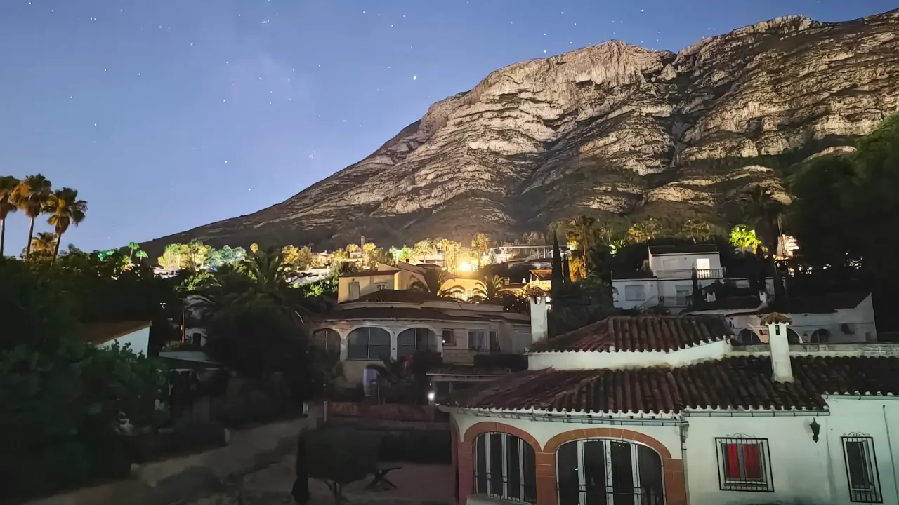 zte nubia a56 low light image